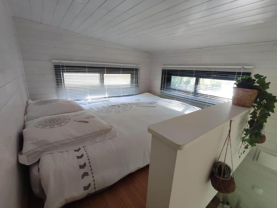 Tiny House Chez Caroline Villa Gaillan-en-Médoc Exterior foto