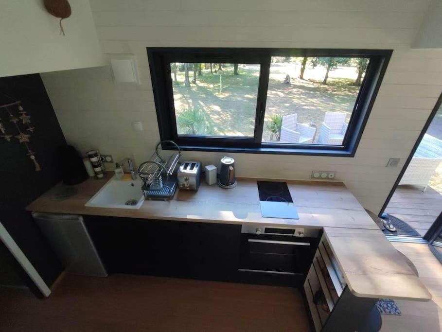 Tiny House Chez Caroline Villa Gaillan-en-Médoc Exterior foto