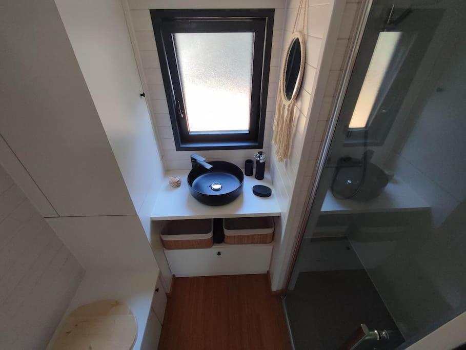 Tiny House Chez Caroline Villa Gaillan-en-Médoc Exterior foto